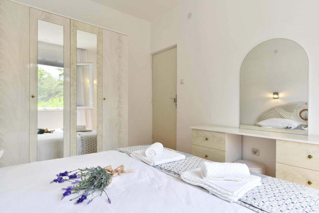 Villa Sarah 苏佩塔尔 外观 照片